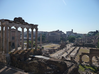 Picture of Roman Ruins © Thalan 2008, <a href='https://commons.wikimedia.org/wiki/File:Rome_ruins.jpg?uselang=en-gb'target='_new'>Wikimedia Commons </a> The Roman Empire I